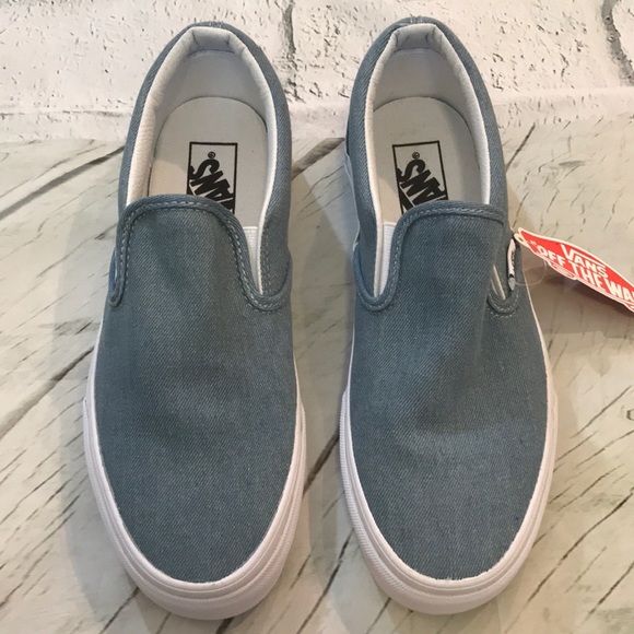 Vans Shoes - NWB VANS Unisex Washed Denim Shoes